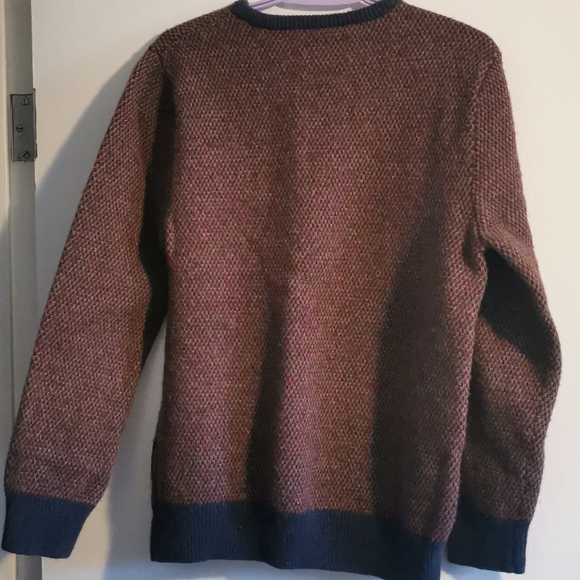 Jumper - Picture 4 of 4